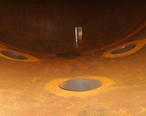Corrosione visibile su recipiente di processo